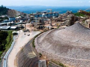 Read more about the article Tambang Emas Bermasalah, KLH Layangkan Gugatan Fantastis