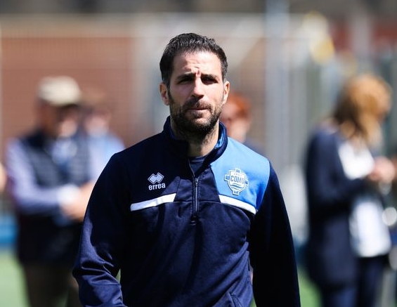 Read more about the article Ambisi Eden Hazard: Dari Como, Cesc Fabregas Diproyeksikan ke Kursi Pelatih Chelsea